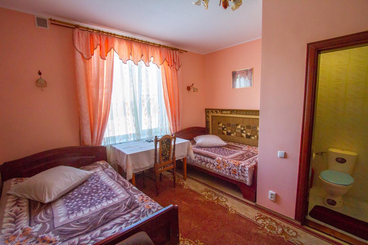Orysya Otel Kopychyntsi Dış mekan fotoğraf